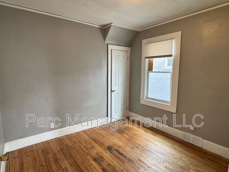 Detroit House: 15064 Tracey Street