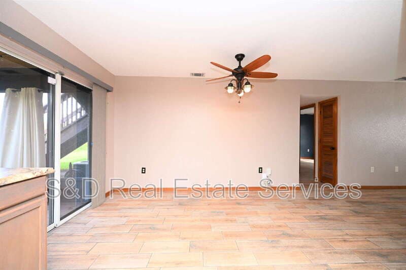 Lakeland House: 1920 East Edgewood Drive