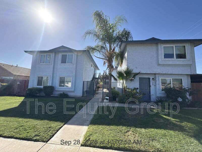 Tulare House: 107 West Sonora Avenue