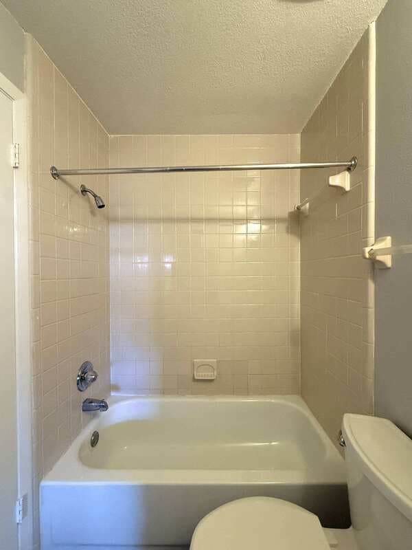 Brandon Condo: 3202 Bloomingdale Villas Court -3202