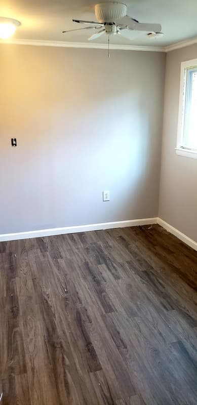 Monroe Condo: Bedroom in Mid Century Mini Mansion - All Utilities & Wif Included  - Pool
