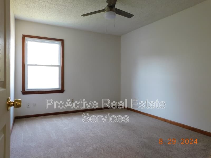 Virginia Beach House: 1461 Thamesford Dr.