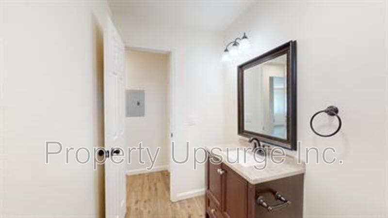 Redding Apartment: 3980 Churn Creek Rd