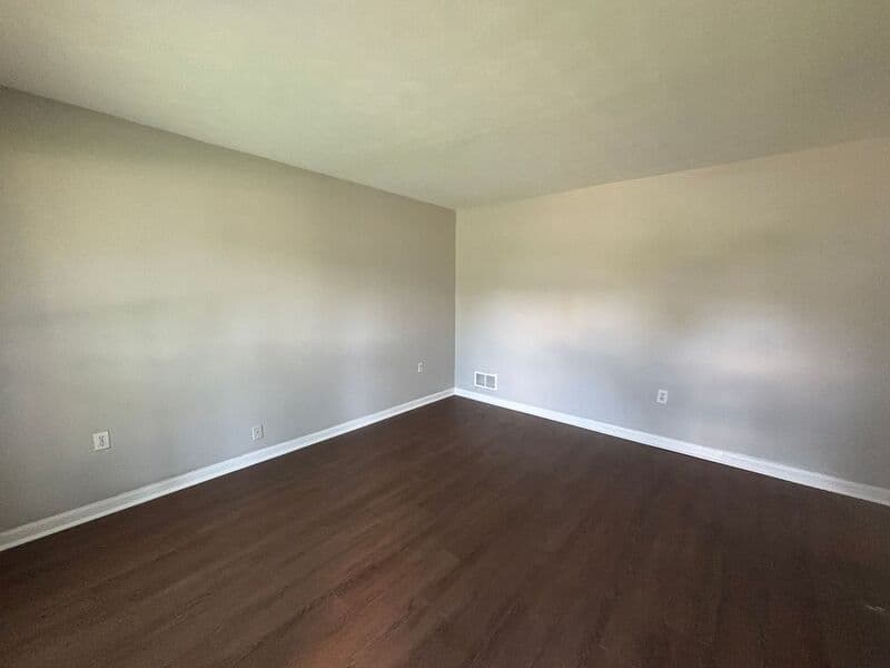 Memphis House: 2771 Northmeade Ave