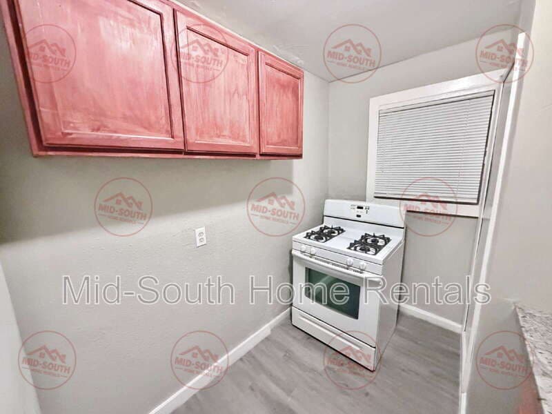 Memphis House: 3100 Travis Rd