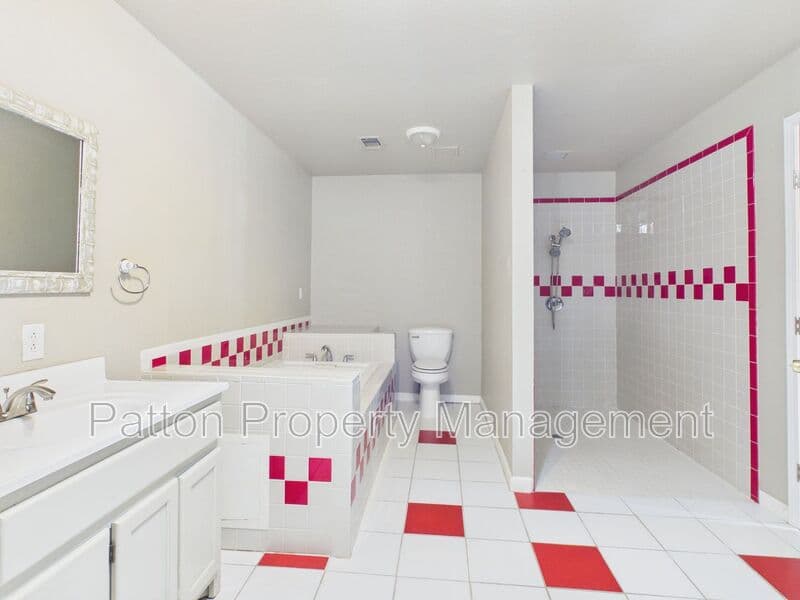 Amarillo House: 1511 North Polk Street