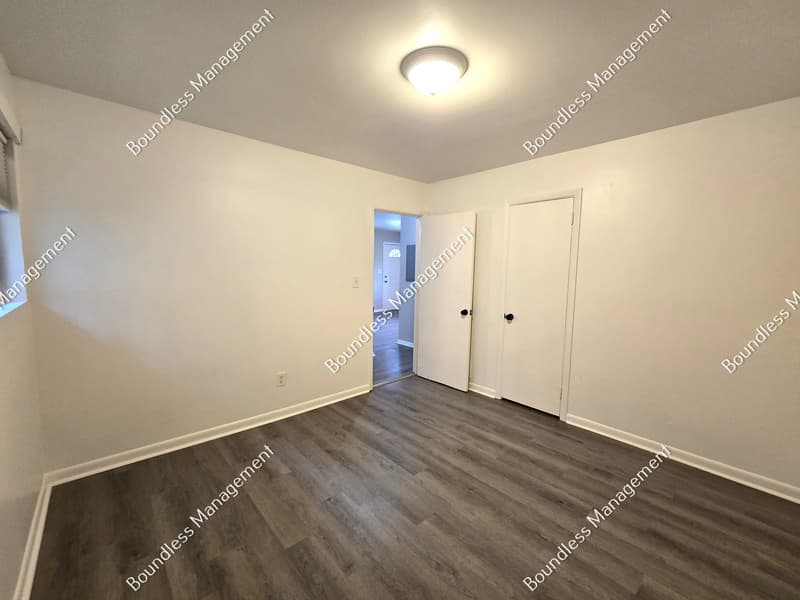 East Point Condo: 2762 Palm Dr