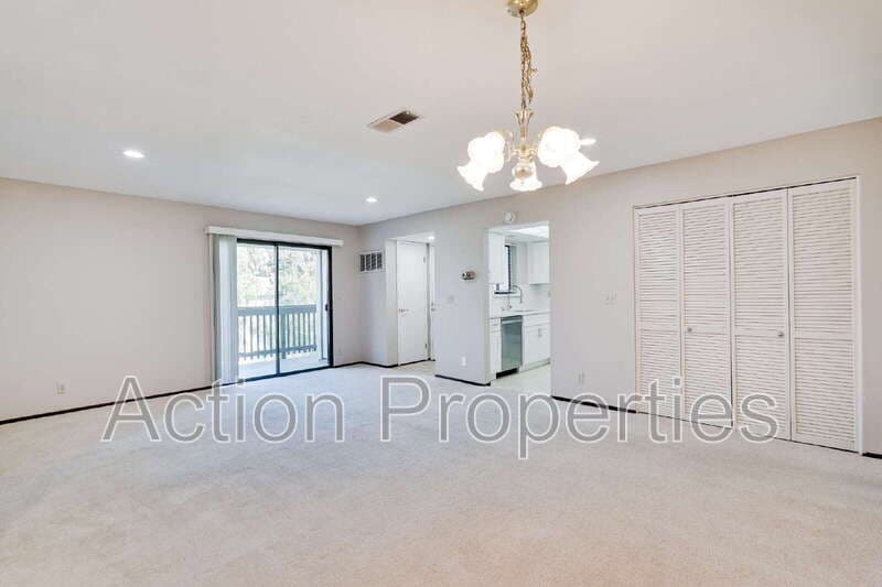Sunnyvale Condo: 712 San Conrado Terrace