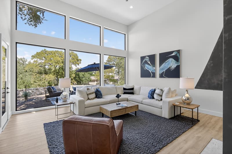 Horseshoe Bay House: 820 Broken Arrow