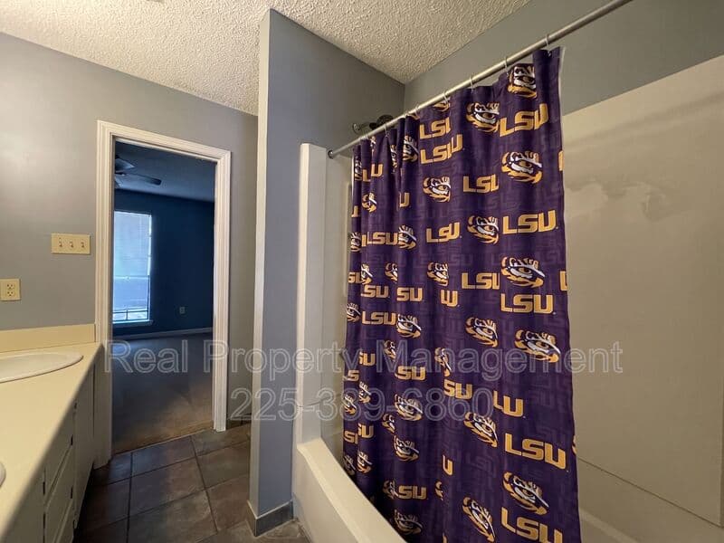 Baton Rouge Condo: 1724 Brightside Dr.