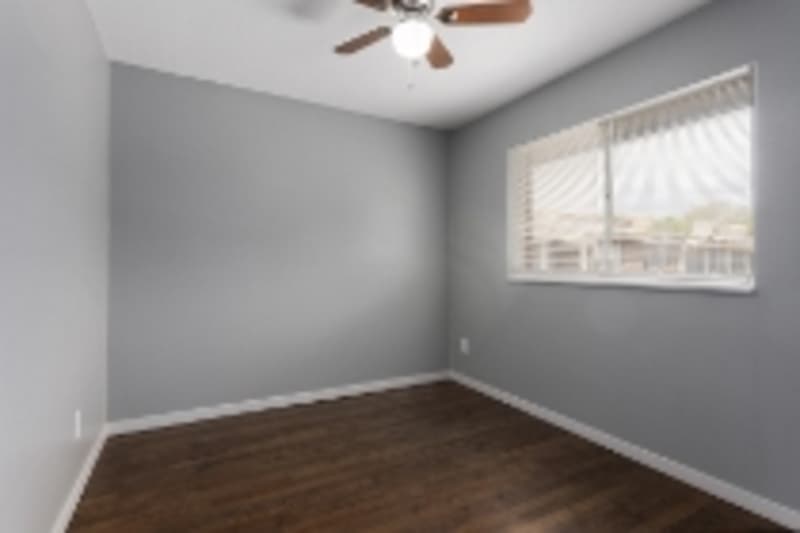 Kansas City Condo: 423 W 87th Pl