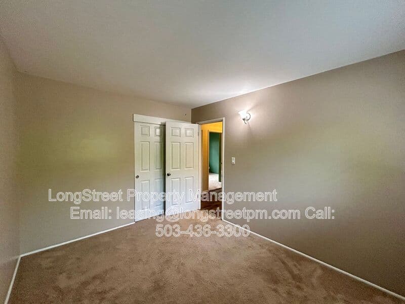 Portland House: 16764 SE Market St
