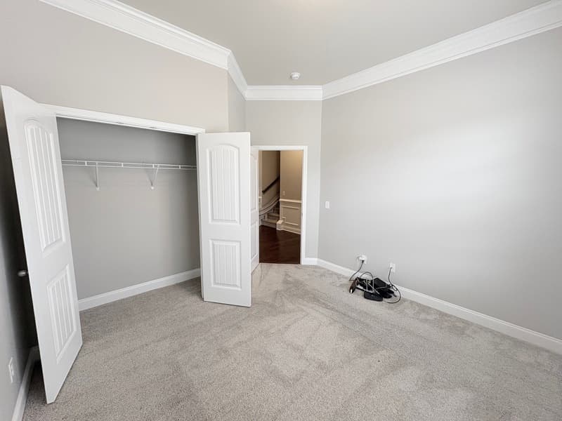 Blythewood House: 676 Scarlet Baby Dr