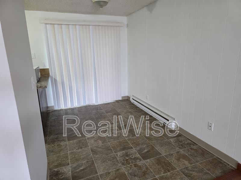 Vancouver Condo: 3009 M St
