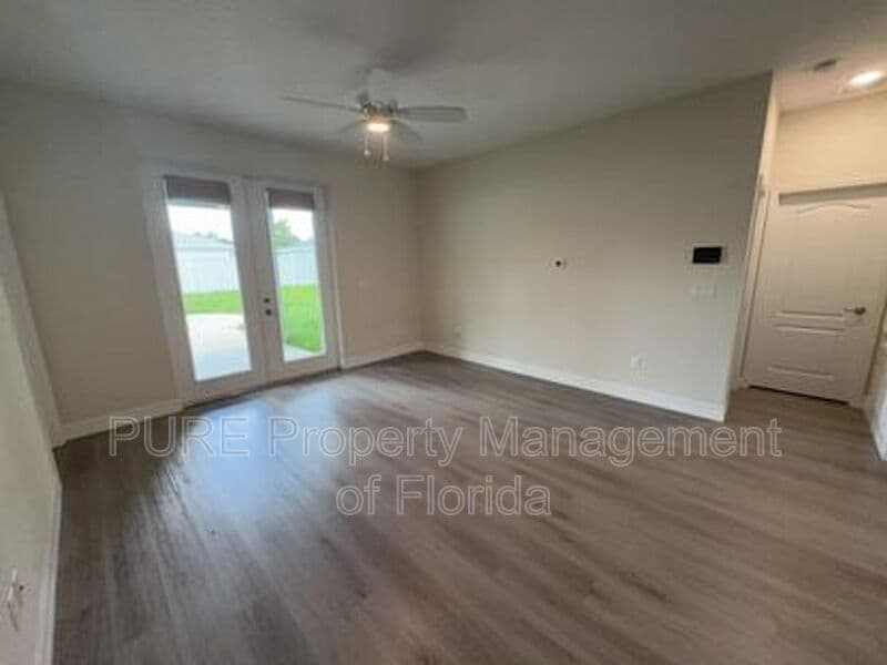Ocala House: 13831 Sw 33rd Terr