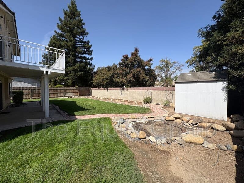 Visalia House: 5730 West Monte Verde Ct