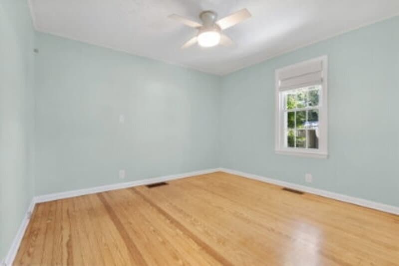 Southern Pines House: 280 East Ohio Avenue