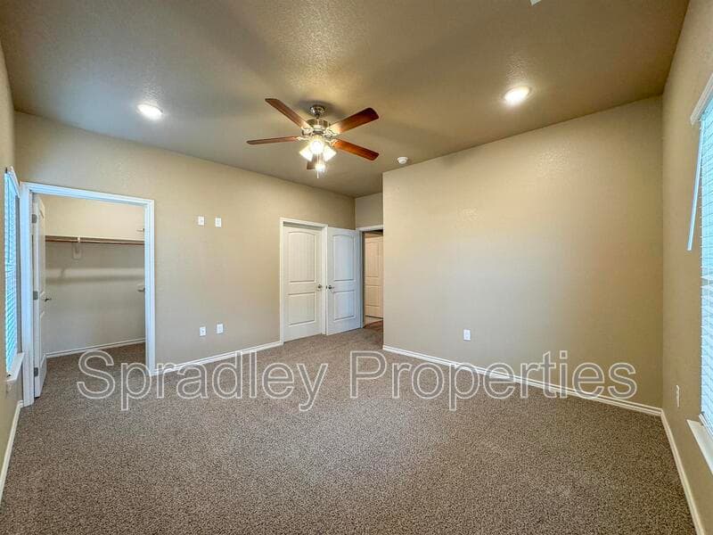 Belton Townhome: 1058A Hibiscus Dr