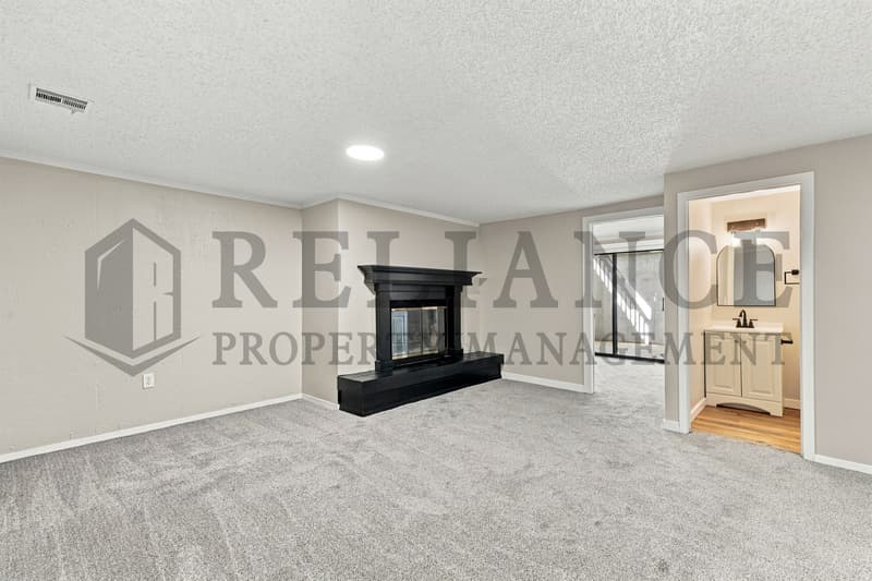 Wichita House: 2726 West Maxwell Avenue