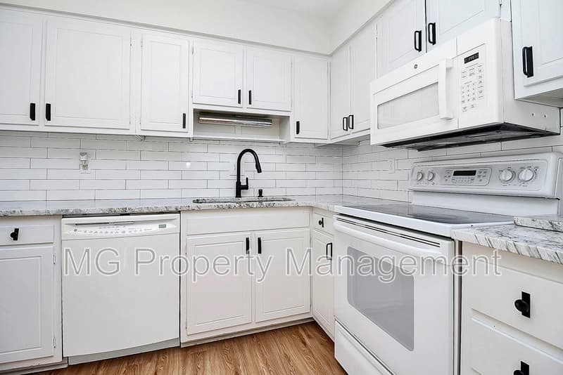 Charlotte Condo: 3726 Park Road