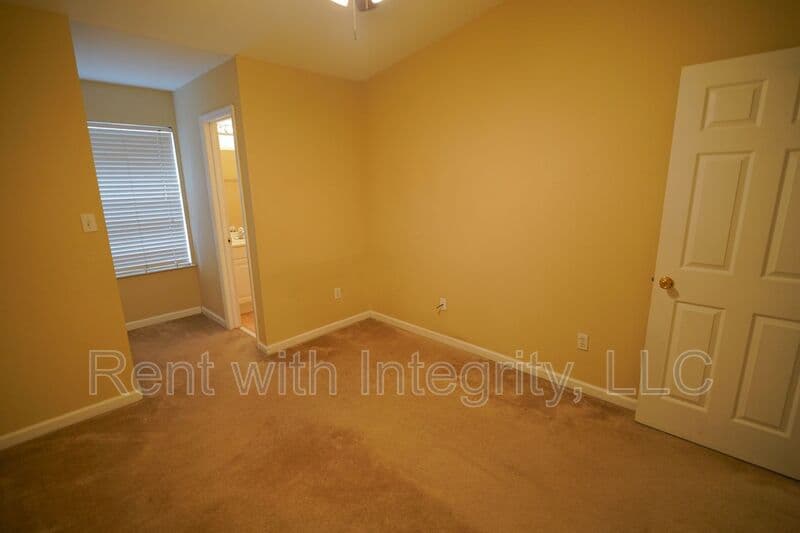 Tallahassee Condo: 845 -2 W Georgia St