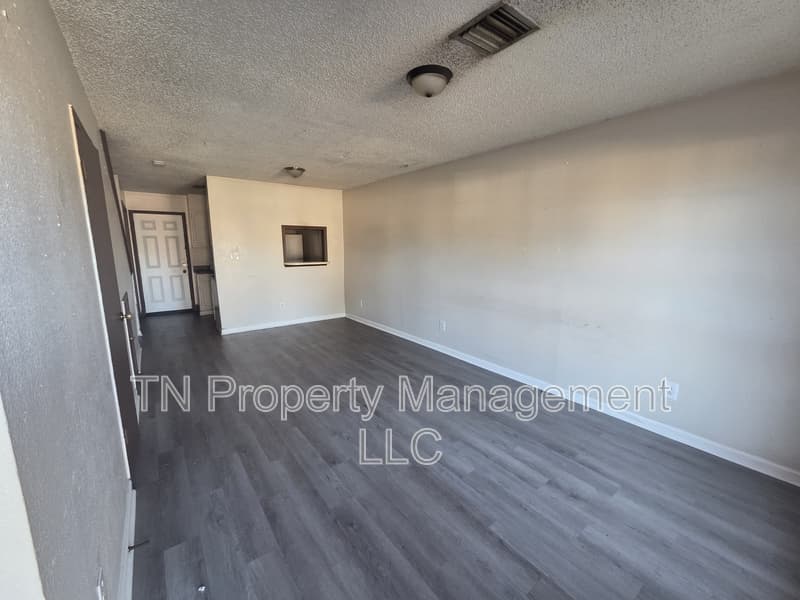 Lafayette Condo: 108 Rue Royale - B