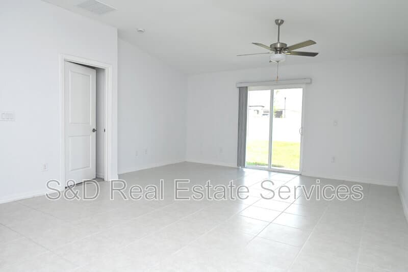 Bartow House: 2674 Red Egret Drive