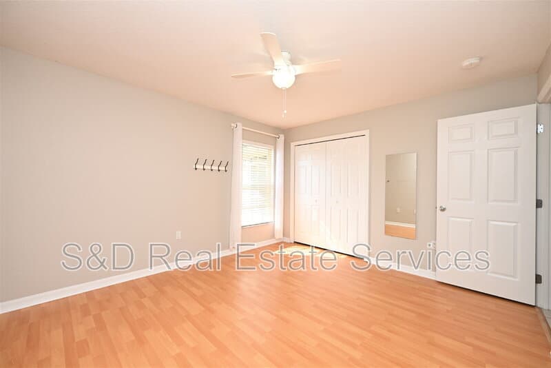 Lakeland House: 3518 Remington Oaks Way