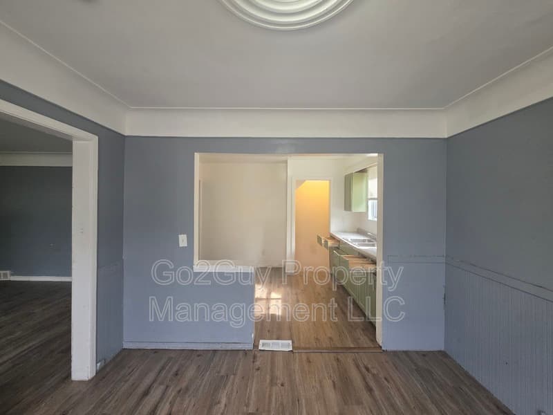 Detroit House: 18010 Lesure Street