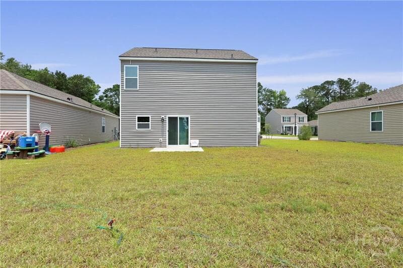 Hinesville House: 25 Hazy Lane