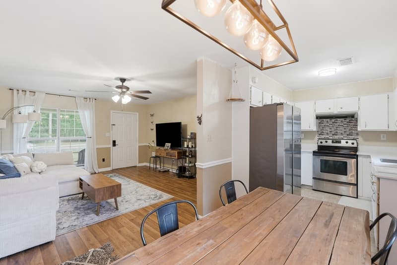 Hinesville House: 103 Eunice Road