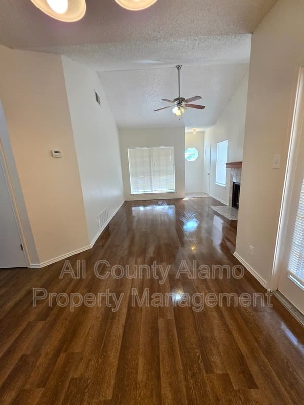 San Antonio Condo: 3439 Ridge Smoke