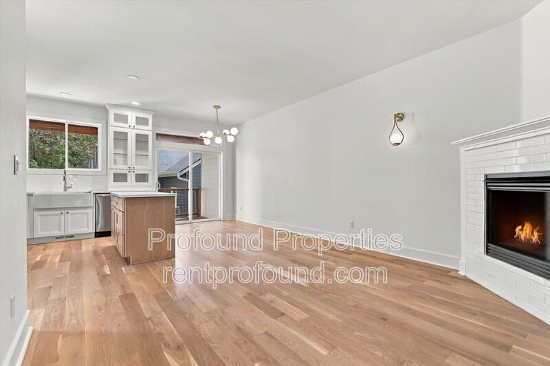 Beaverton Condo: 9542 SW 153rd Avenue