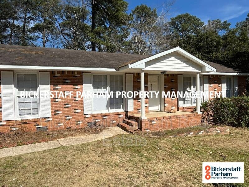Columbus House: 5307 Argonne Drive