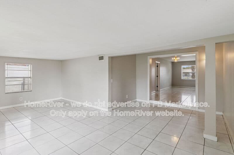 Brandon House: 712 Clayton St