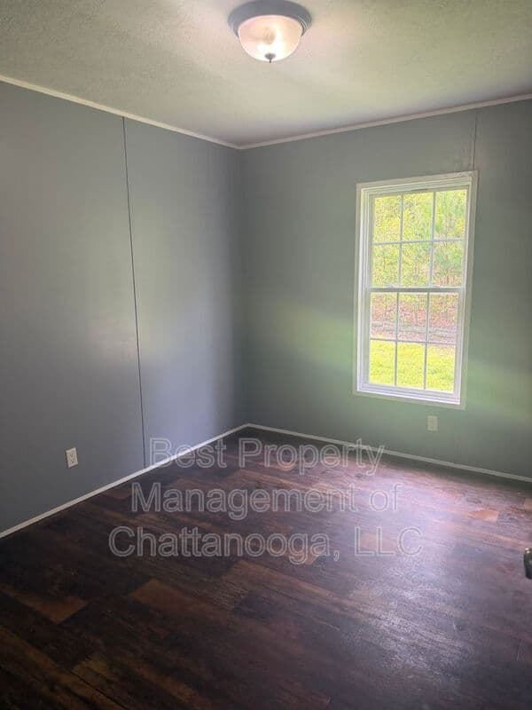 Lafayette House: 1375 Shinbone Rd