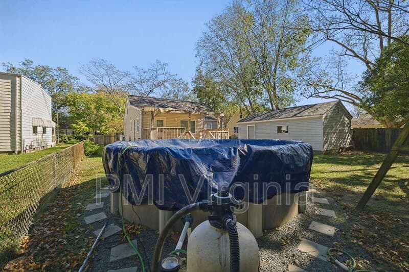 Norfolk House: 8465 Quincy Street