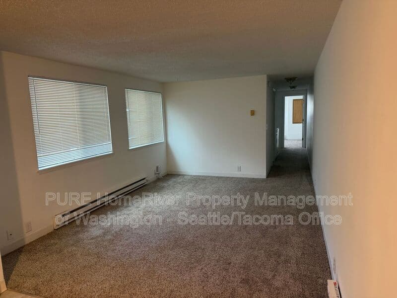 Seattle Apartment: 907 SW Holden St