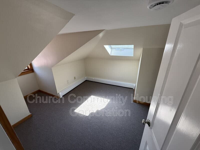 Jamestown Condo: 171 Conanicus Ave