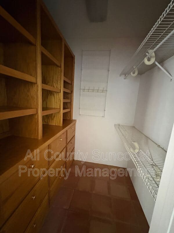 Tallahassee House: 2600 Lucerne Dr