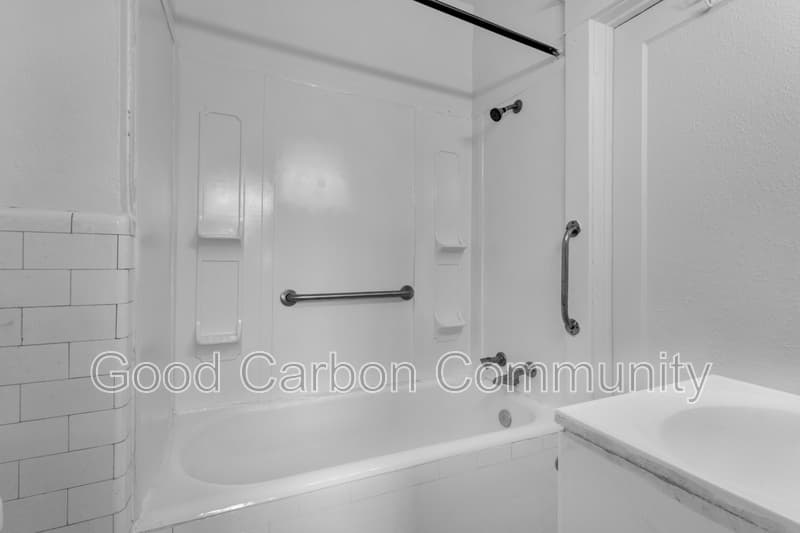 Buffalo Condo: 2720 Main St
