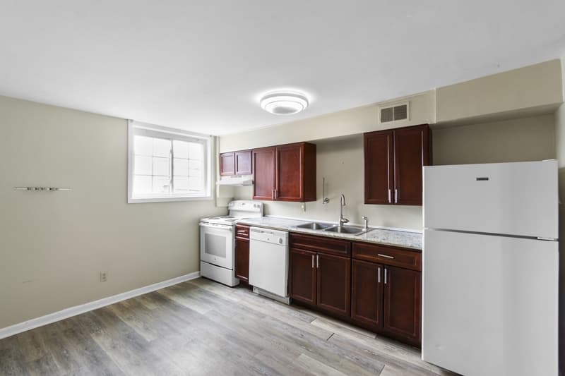 Syracuse Condo: 1111 East Genesee Street - 4