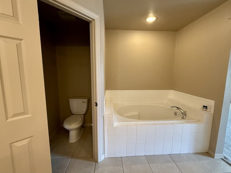 Cape Coral House: 4129 NE 19th Place