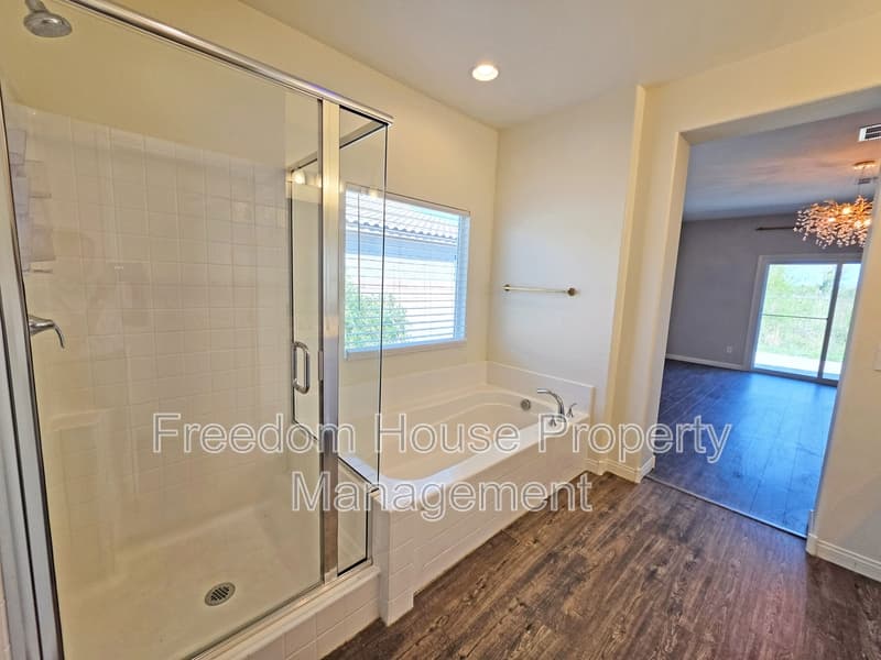 Pahrump House: 5628 San Marco Drive