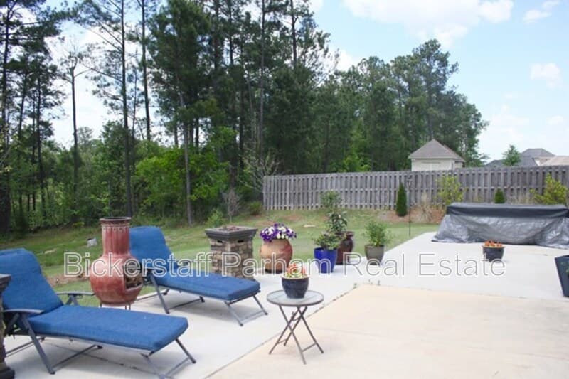 Columbus House: 7165 Bridgemill Drive