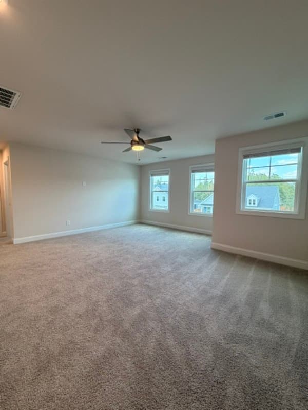 Lexington House: 3046 Snail Seed Trail