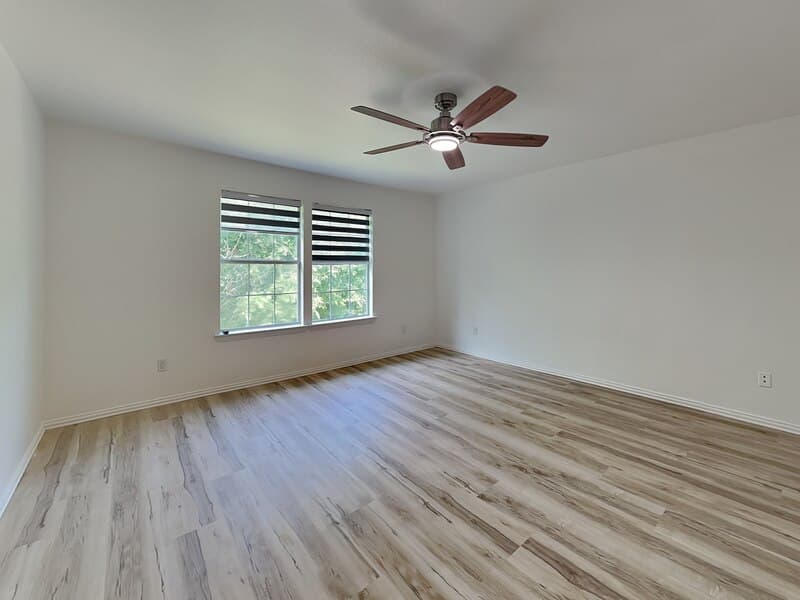 Mckinney Condo: 807 Fenet St