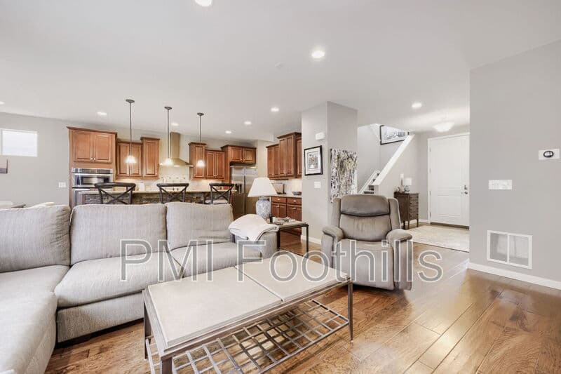 Arvada House: 15478 W 95th Ave