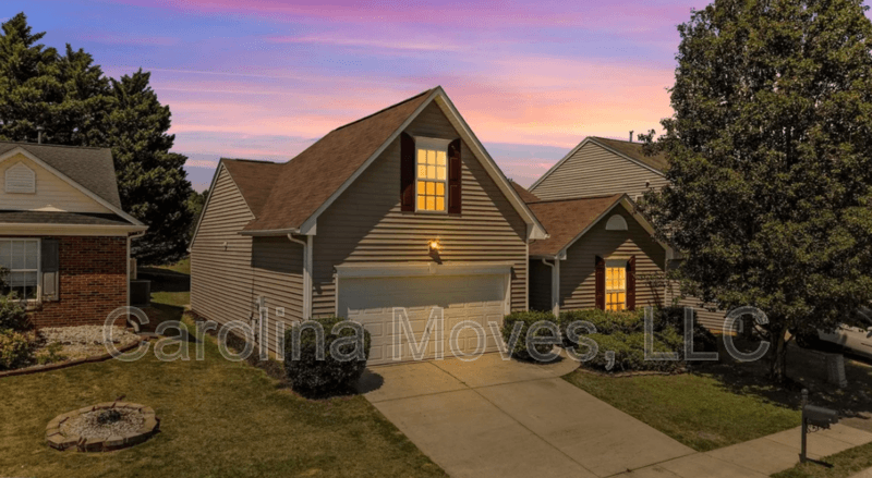 Greenville House: 104 Becket Court