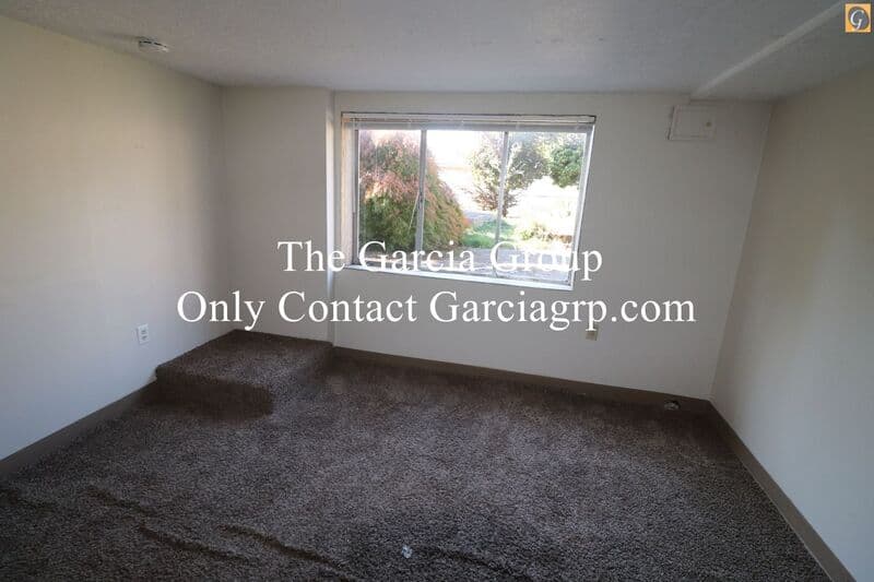 Portland House: 3515 NE 90th Ave
